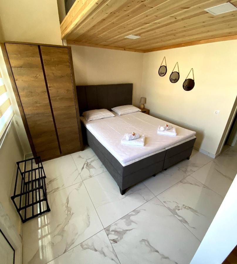 Apartment Radosevic Olympiakí Aktí Exteriér fotografie